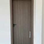 cửa nhựa composite nhà vệ sinh