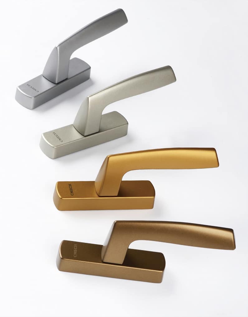 lắp đặt cửa nhôm Maxpro tại HCM