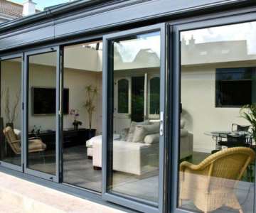 Xingfa hệ 55 và 93 khác nhau gì?