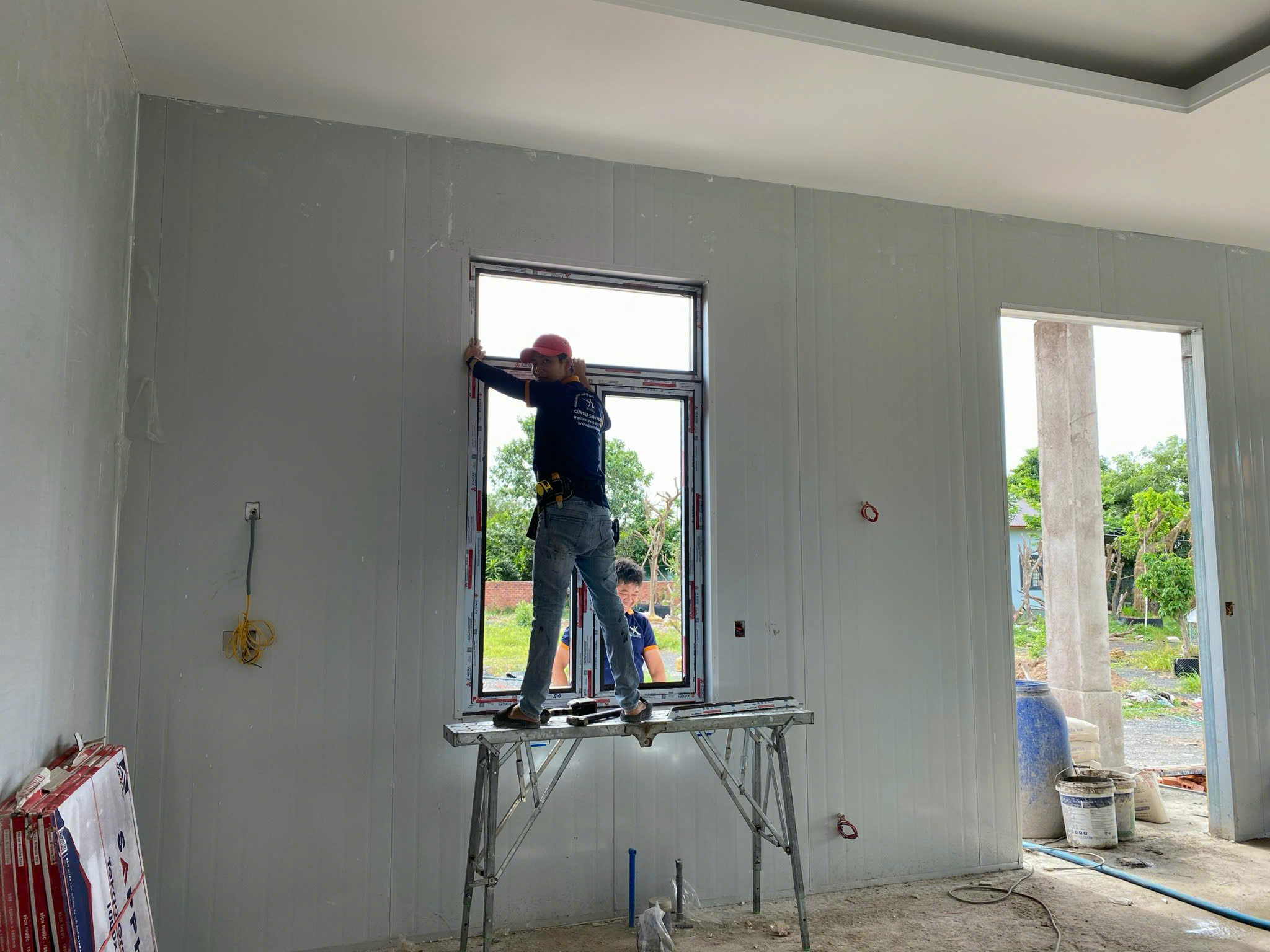 Cửa đi nhôm Maxpro Nhật Bản