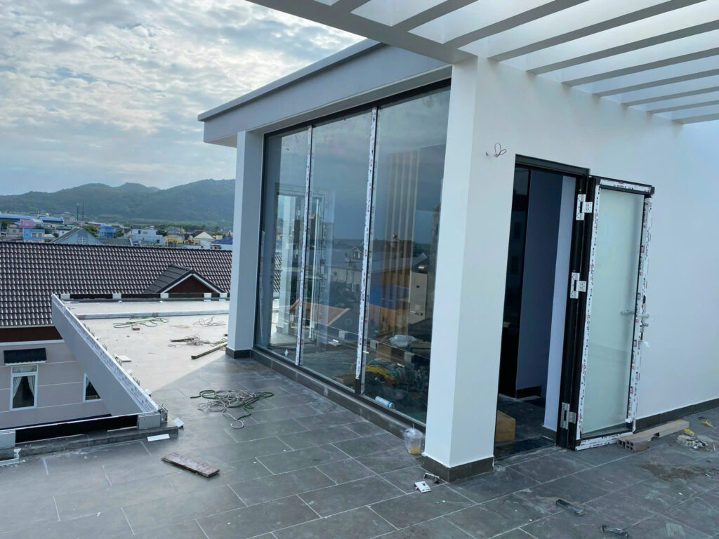 cửa lùa 3 ray xingfa Quảng Đông