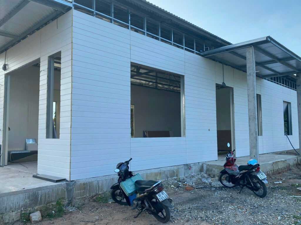 cửa lùa 3 ray xingfa Quảng Đông