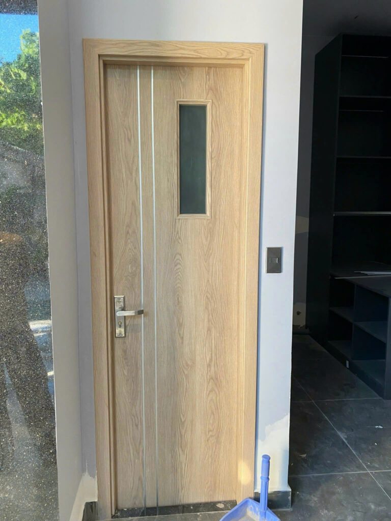 kích thước cửa nhựa composite